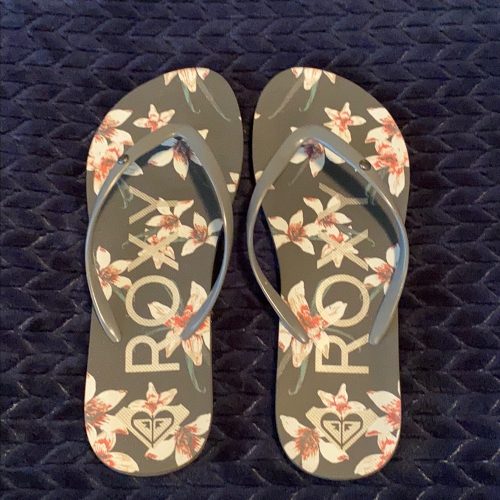 Floral Print Flip Flops